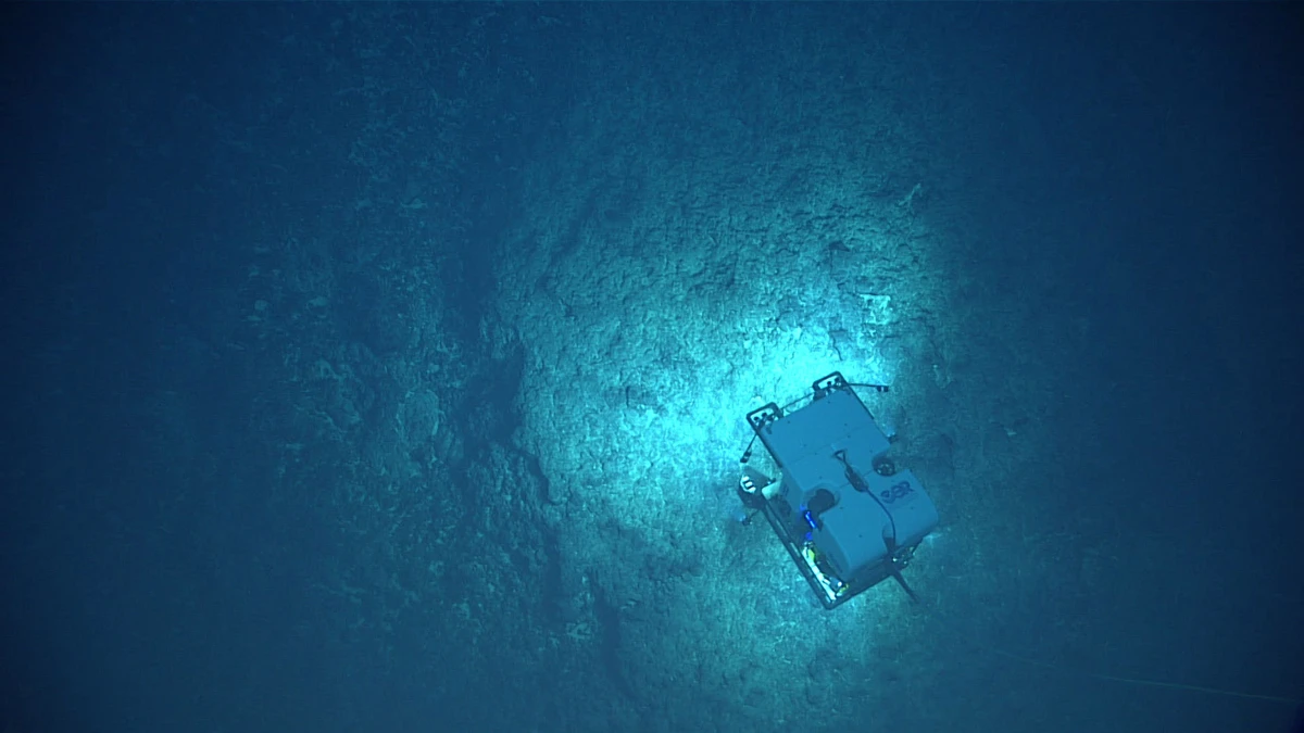 El Okeanos Explorer inicia su expedición en Samoa Americana